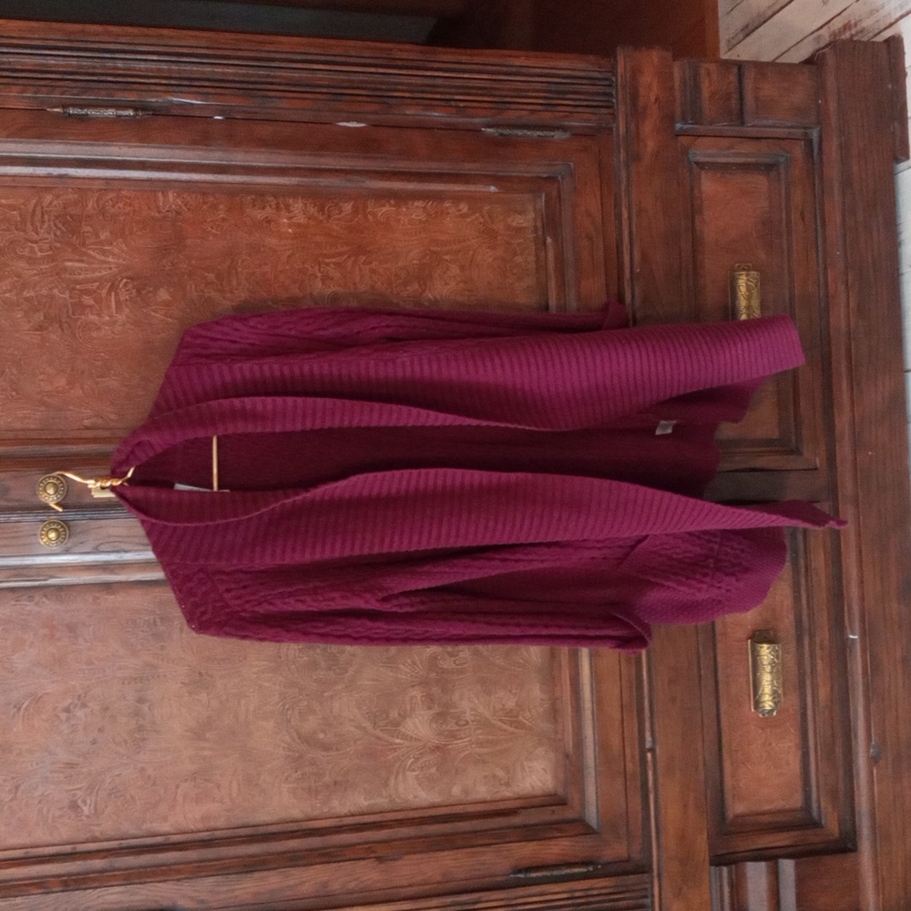 Cable knit cardigan